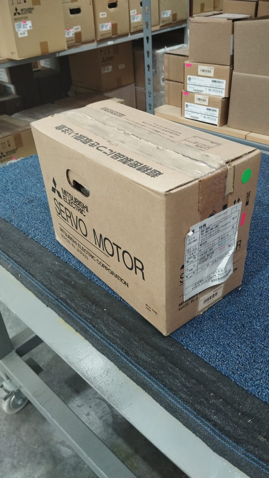 HC103BT-SZK - Mitsubishi - Servomotor / Componente de Control Industrial - Image 7